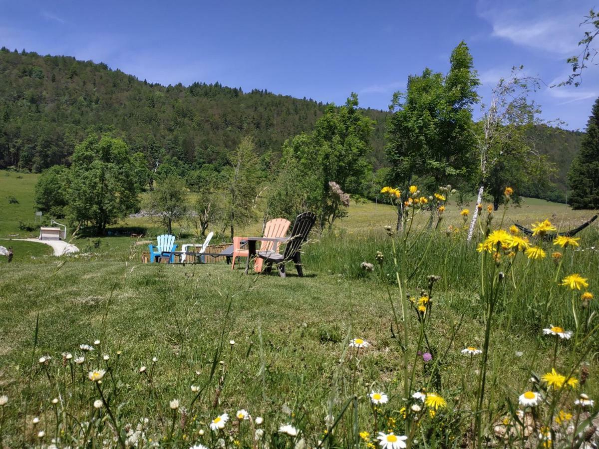 Les Chamois Lägenhet Lajoux Exteriör bild